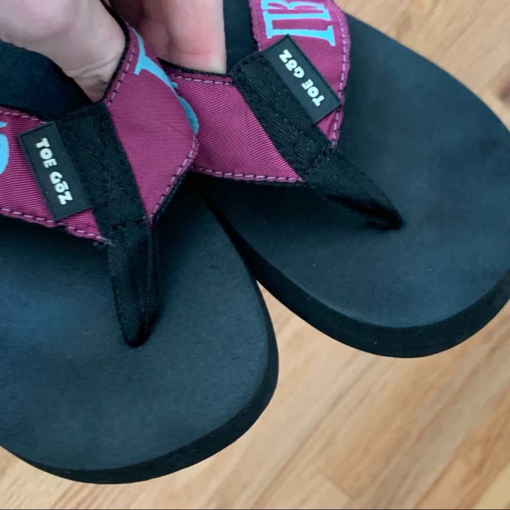 Pi Beta Phi Sorority Flip Flop Sandals - Women’s Size 7 / 37 - Toe Goz EUC - Picture 16 of 16